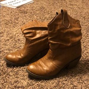 Brown boots